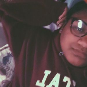 Meet your Posher, Lyssa